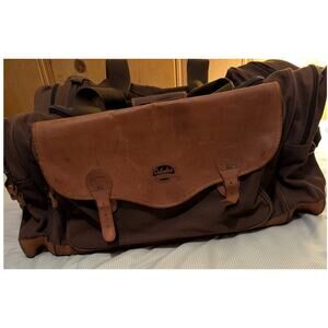 Vintage Cabela's Battenkill Canvas / Leather Duffle Bag 
"27 x 13" XL capacity